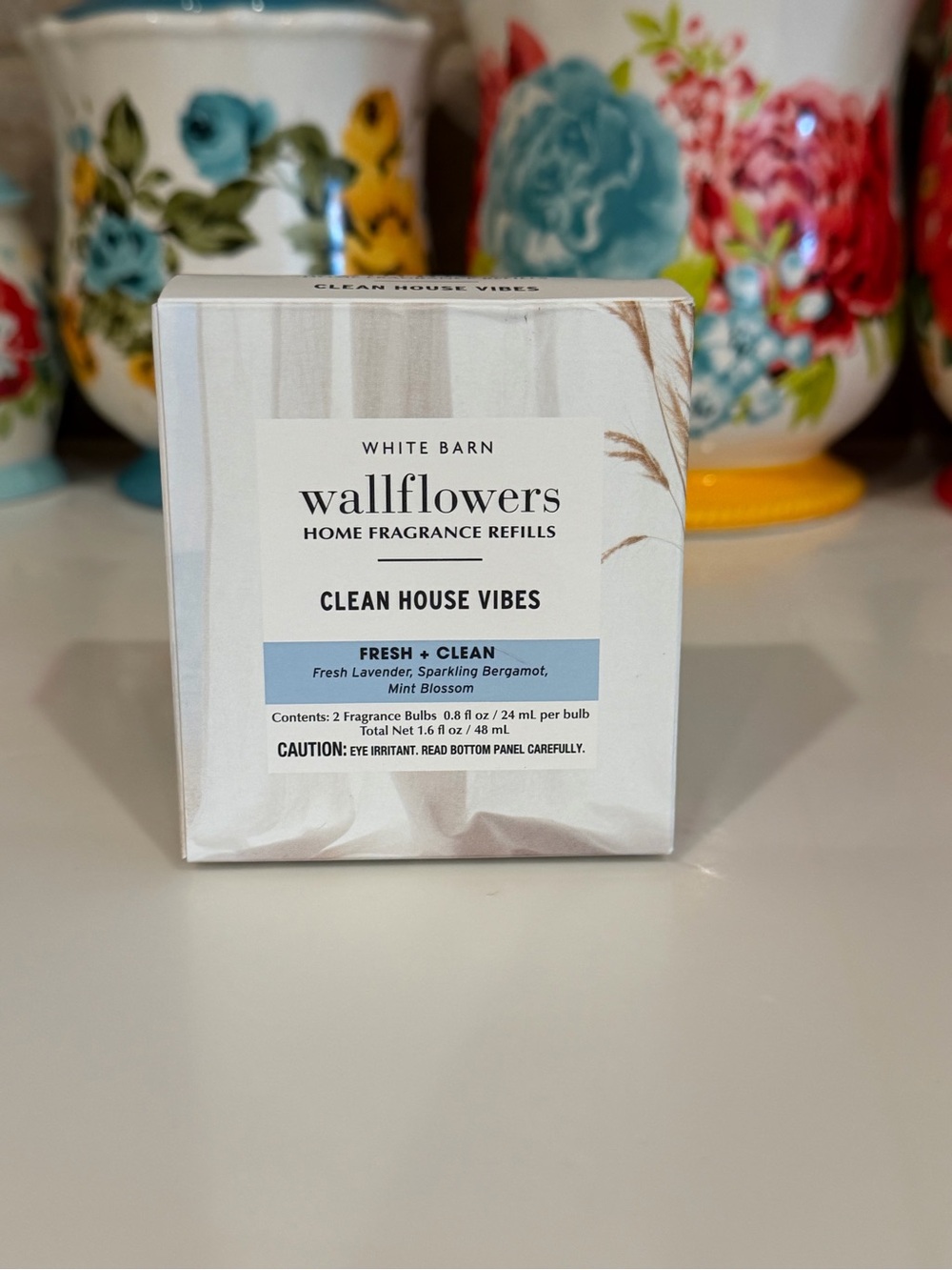 White Barn Wallflowers Refill - Clean House Vibes (blue, white)